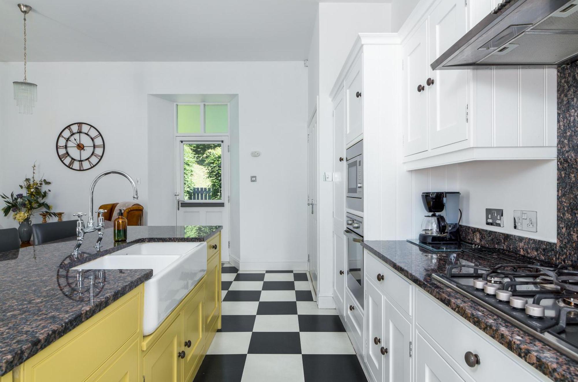 Westwood Cottage ดันดี ภายนอก รูปภาพ